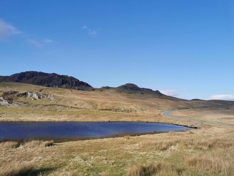 Zipworld Waterfalls Eryri Dogs Welcome 3 Bed Sleeps 5 Blaenau Ffestiniog Bagian luar foto